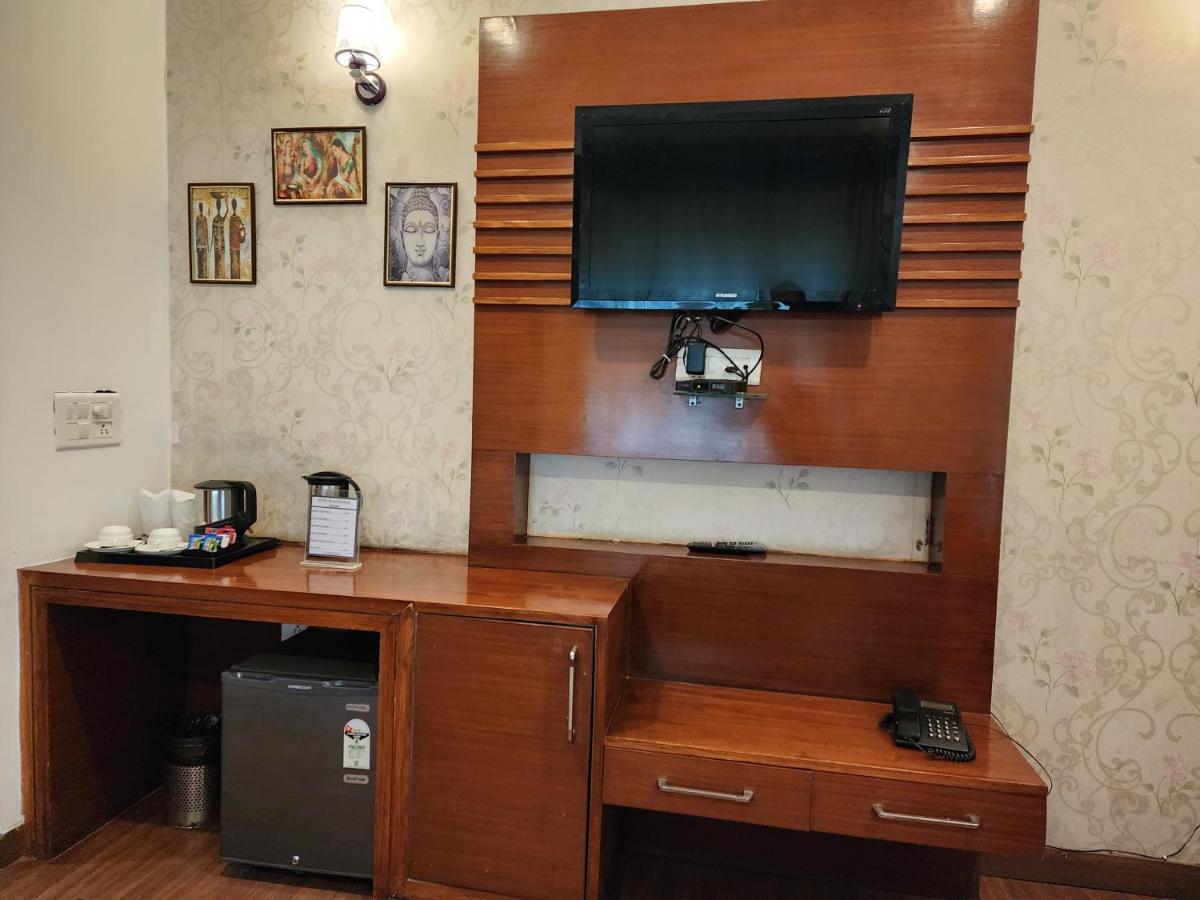 Hotel Bliss Kasauli Extérieur photo