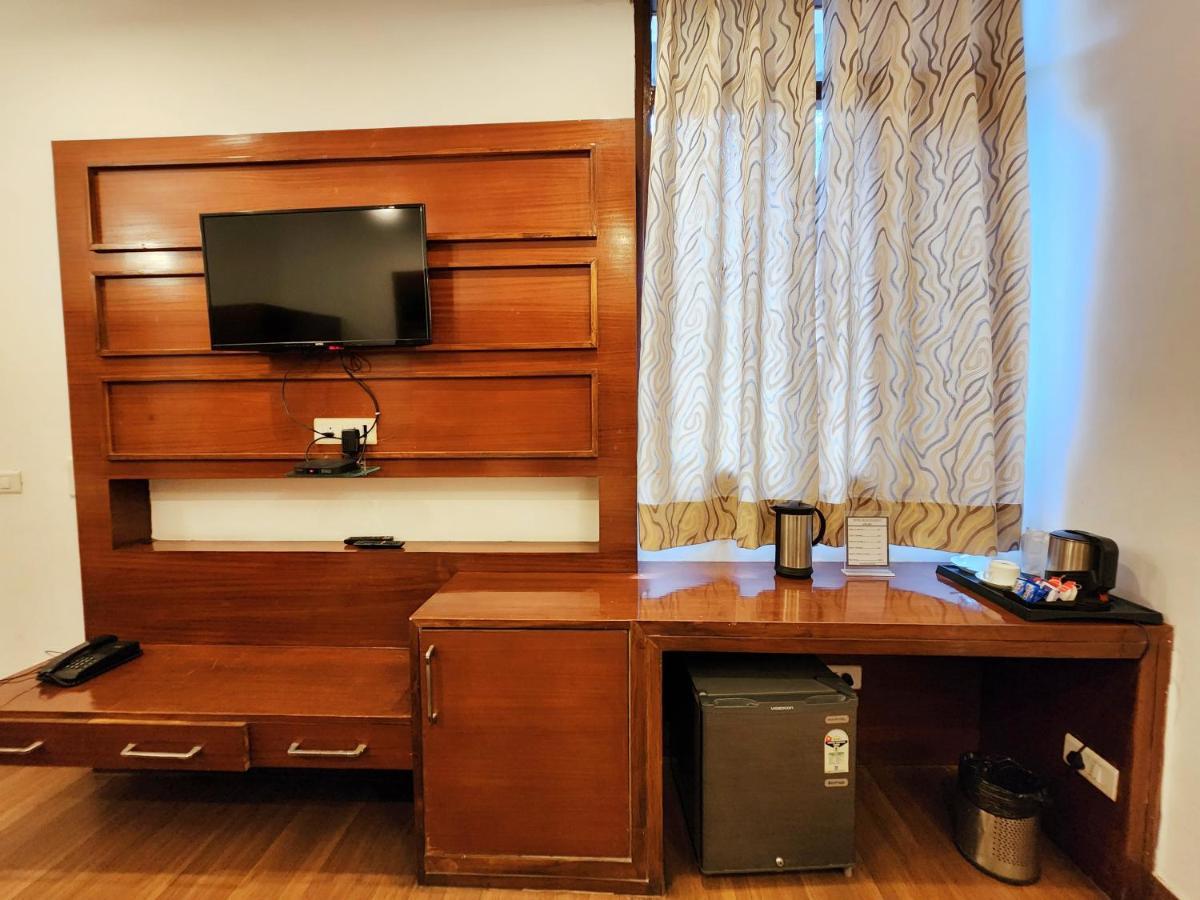 Hotel Bliss Kasauli Extérieur photo
