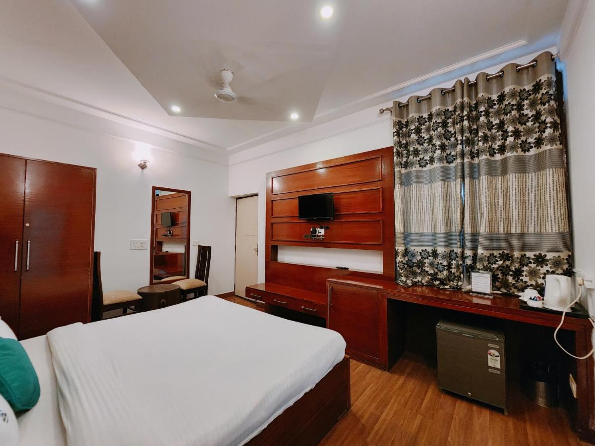 Hotel Bliss Kasauli Extérieur photo