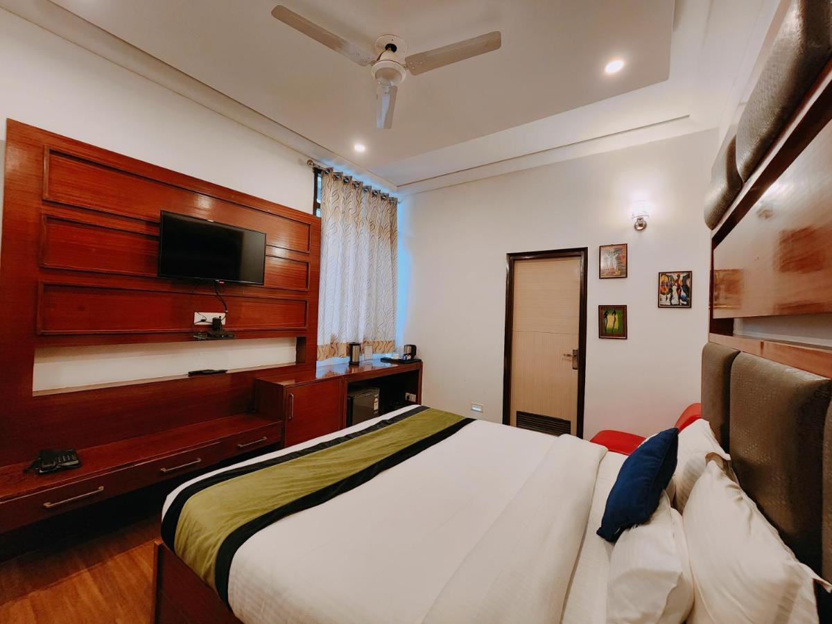Hotel Bliss Kasauli Extérieur photo